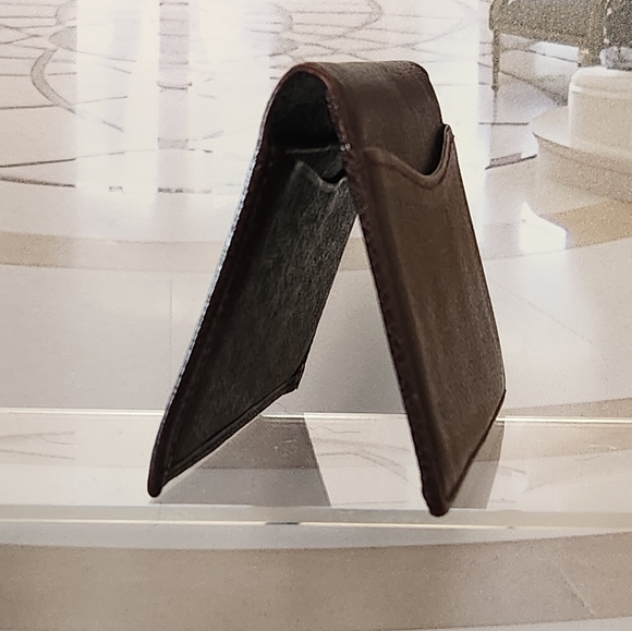 AUTHENTIC Louis Vuitton Taiga Organizer Depoche Business Card Holder - Picture 8 of 16